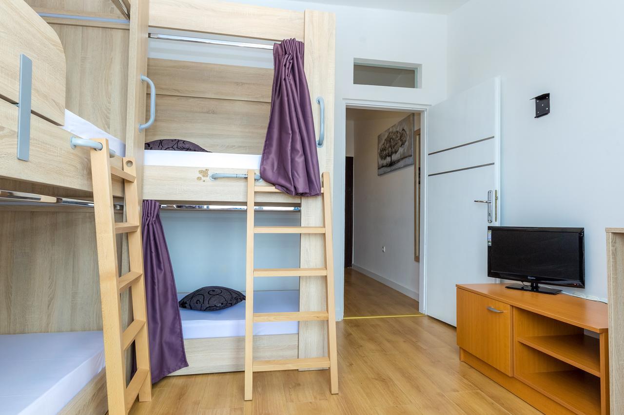 Apartments In City Center Ventus Новаля Екстериор снимка