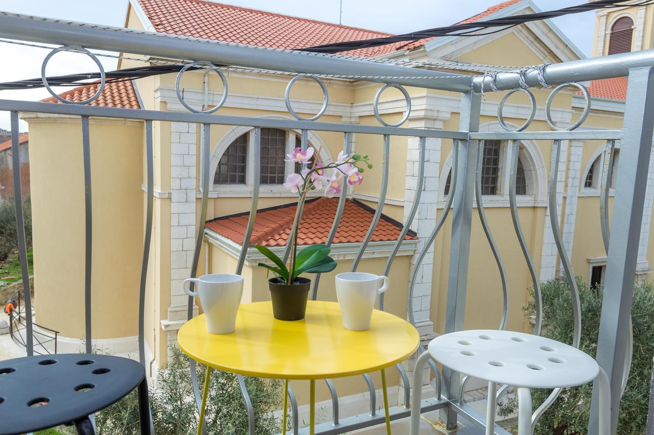 Apartments In City Center Ventus Новаля Екстериор снимка